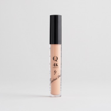 4K Concealer by Cristina Isac
