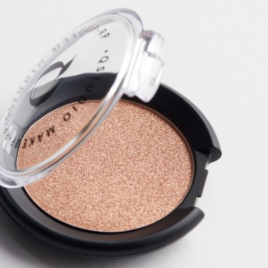 EXTRA FOILED EYESHADOW