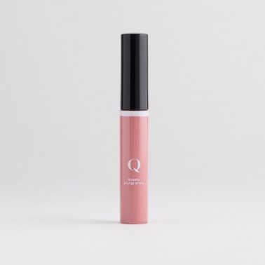 LONG-LASTING LIPSTICK
